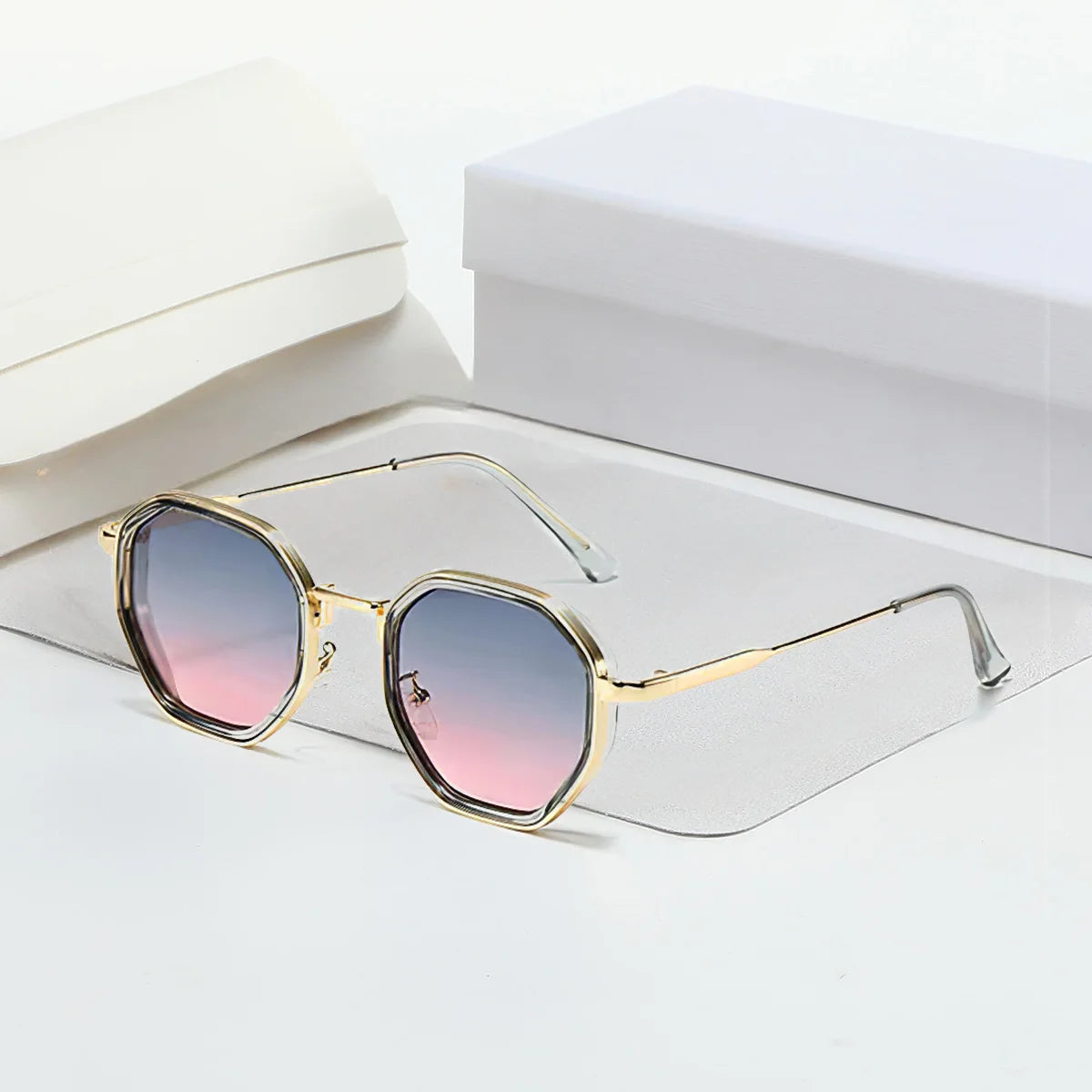The Monaco Geometric Sunglasses