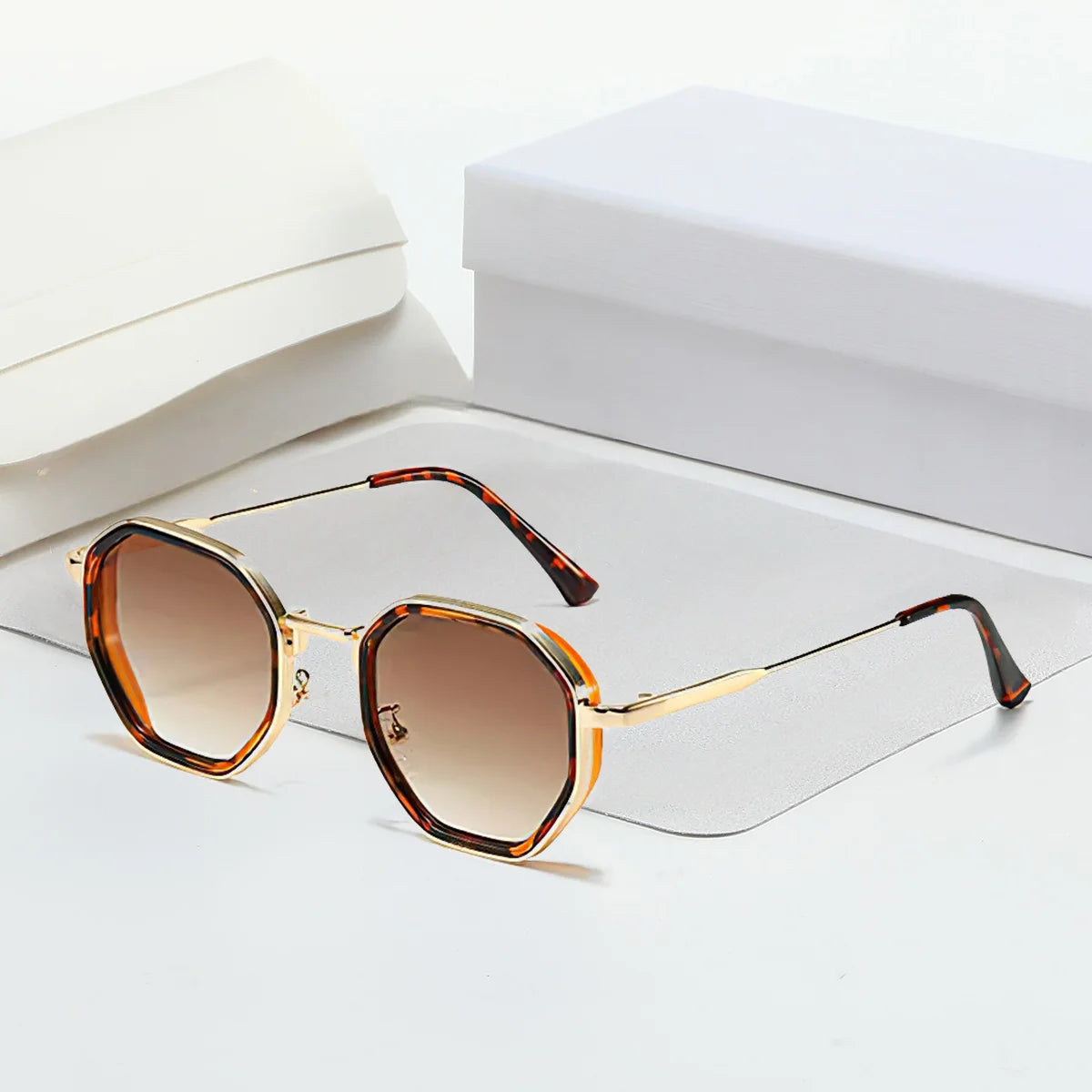The Monaco Geometric Sunglasses